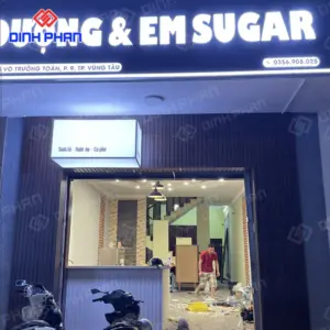 Bảng hiệu hộp đèn chữ nổi