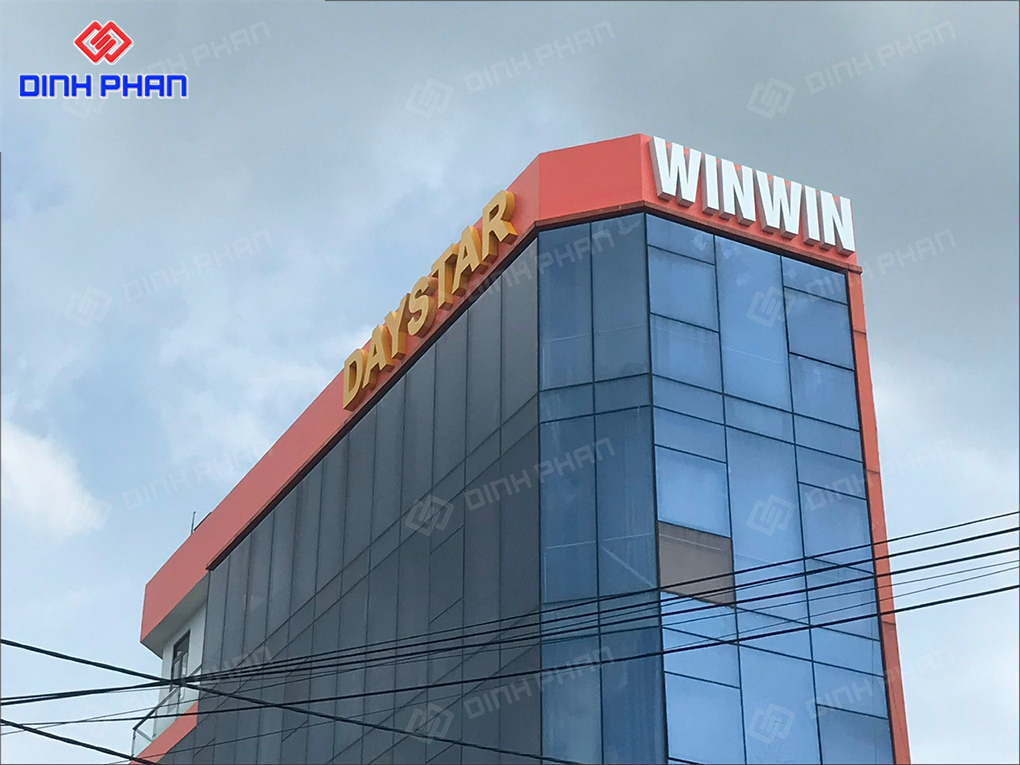 Biển quảng cáo alu chữ nổi