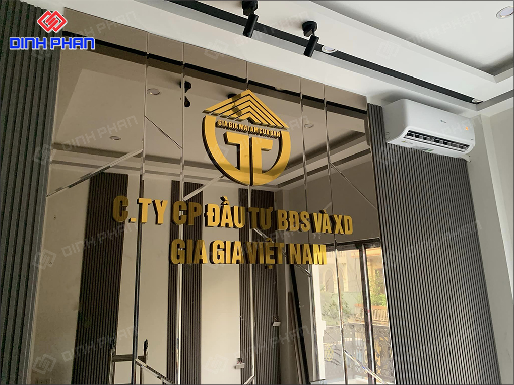 Giá biển Alu chữ nổi