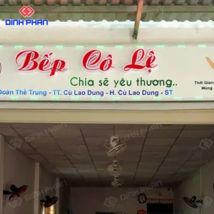 Hộp đèn chữ nổi