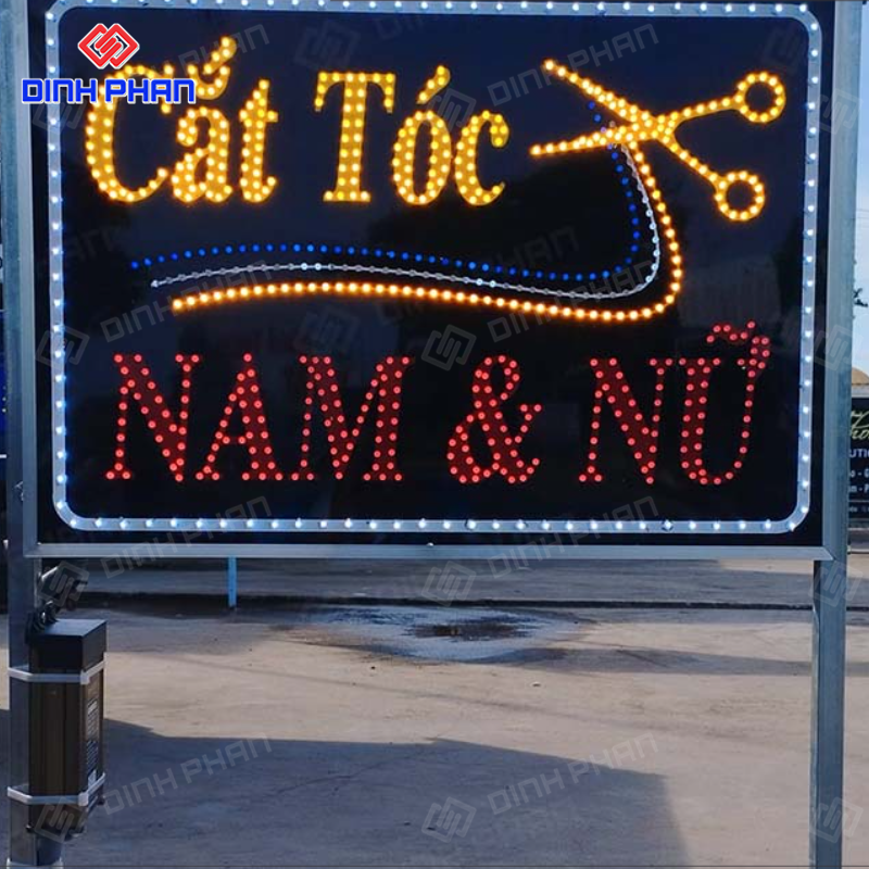 Hộp đèn chữ nổi