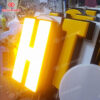 Bảng hiệu mica chữ nổi