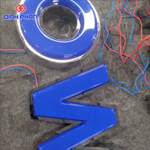 Chữ nổi mica gắn đèn LED