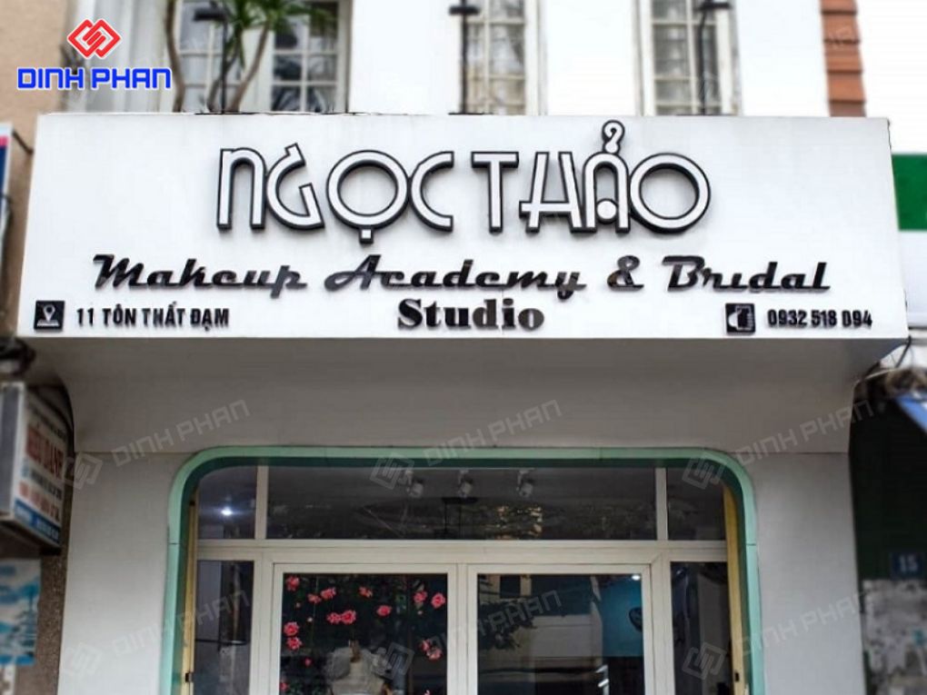 Cách Dán Chữ Biển Quảng Cáo Đẹp