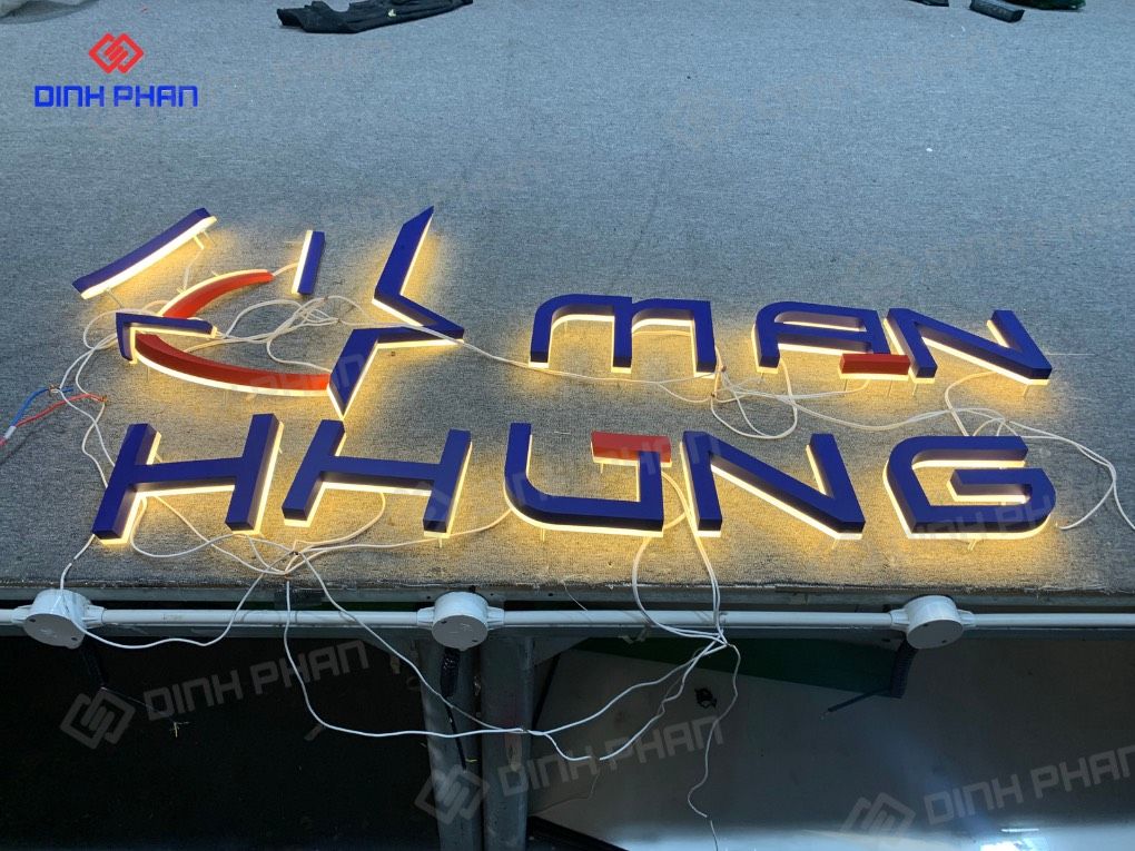 Chữ Inox Sáng Chân