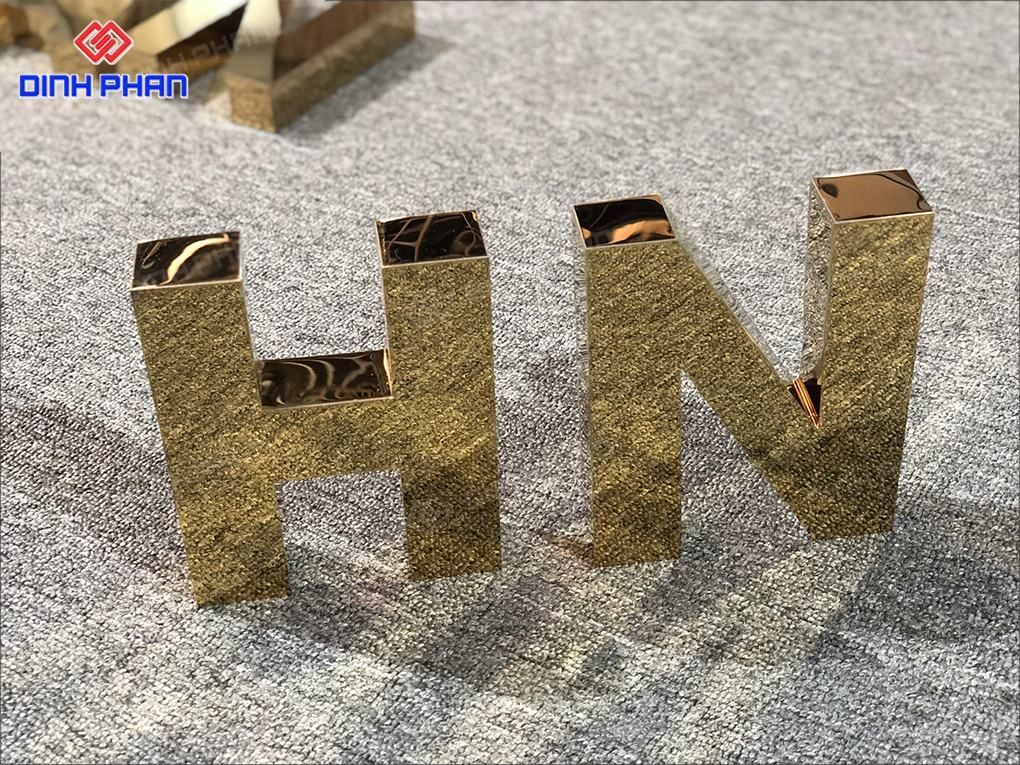 Chữ Inox Vàng Gương
